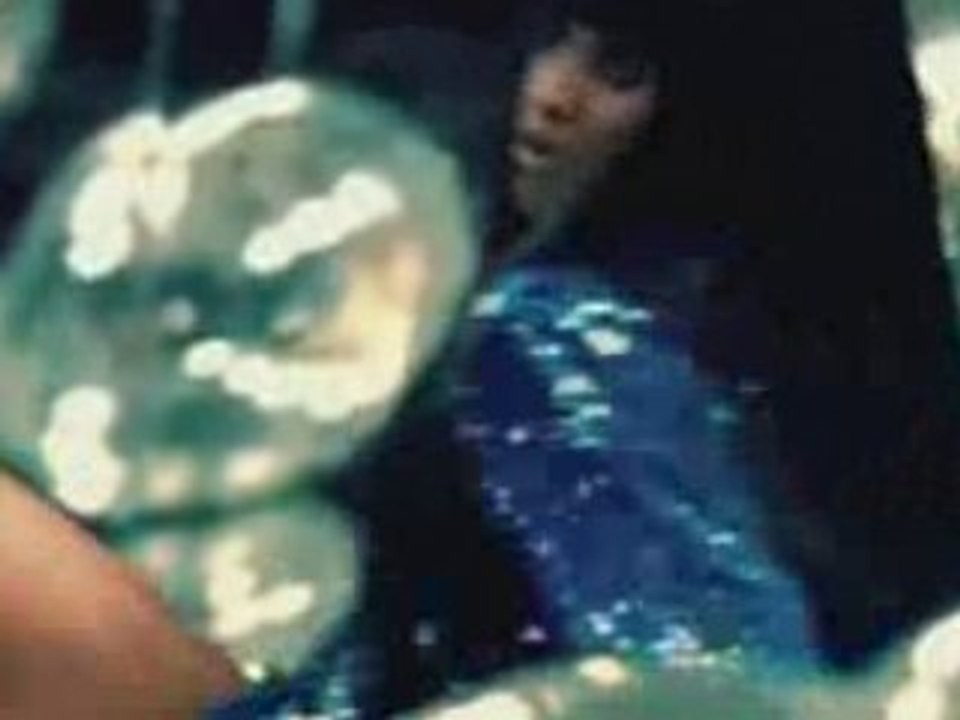 Kat DeLuna Unstoppable