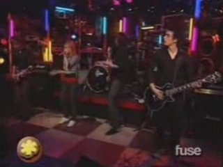 Paramore - Misery Business (Live)