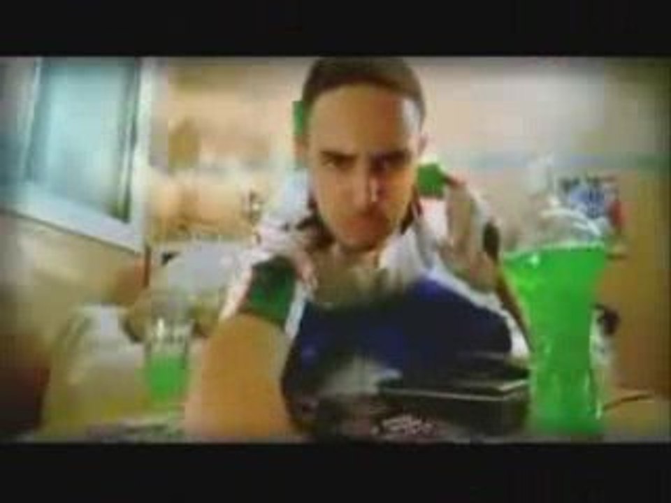 Cheb Khaled & Magic Systeme  ( Même pas Fatigué )