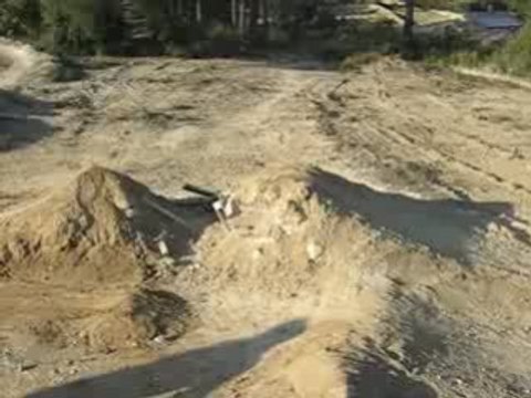 terrain de velo dirt 3( le surfuer)