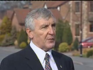 Ministers attack claim UK car plant close to collapse