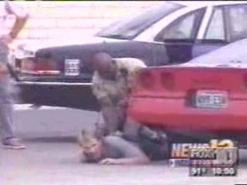 Une blonde dans la police