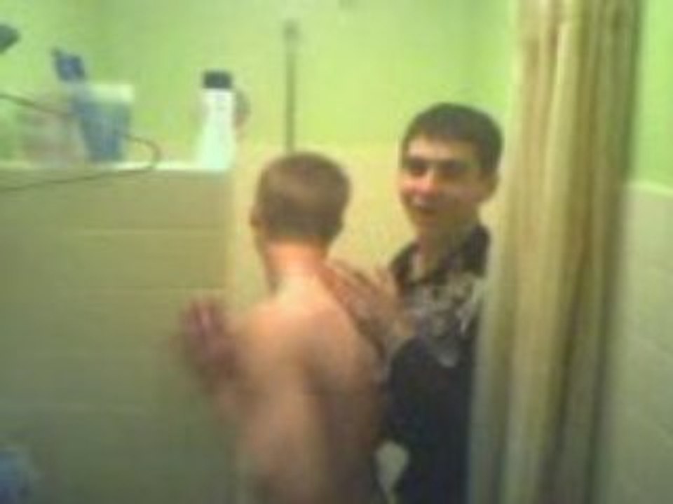 Gordon sous la douche -  3ème jour 12/08