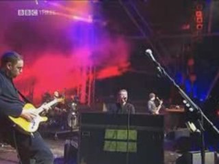 Coldplay - Fix You (Glastonbury 2005)