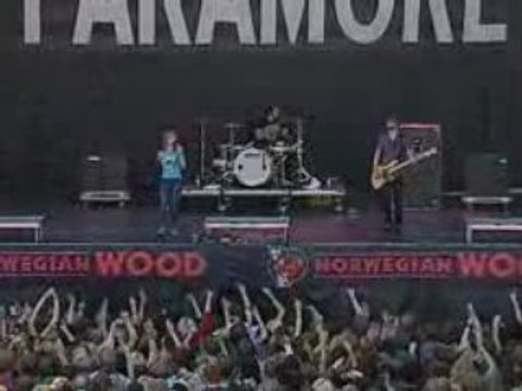 Paramore - CrushCrushCrush (Live At Norwegian Wood)