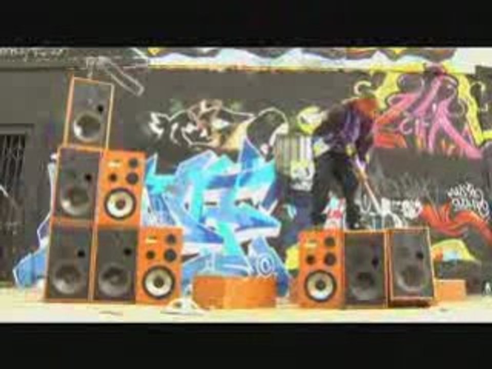 BUFF1 - Beat The Speakers Up