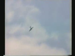 De Havilland Mosquito suffers fatal mechanical failure,