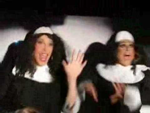 Drag Queen Sister Act Medley - lq