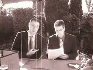 Squashed Bills - Dr Squash stars in the 0%APR video...