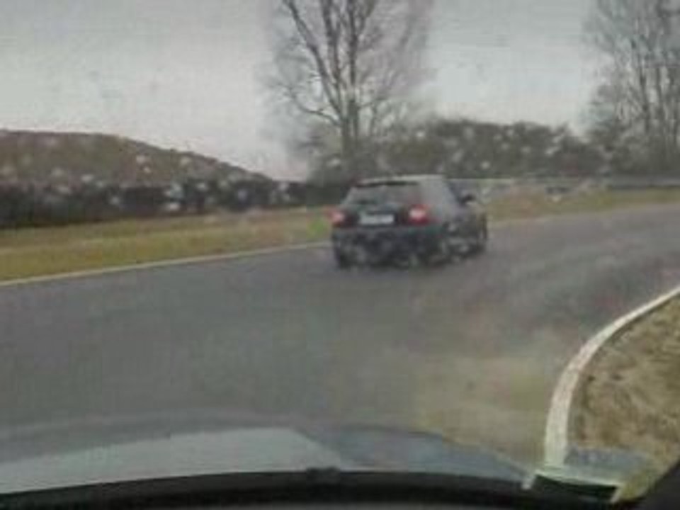 Popof et Stef en RS4 sur le circuit de Clastres (02)