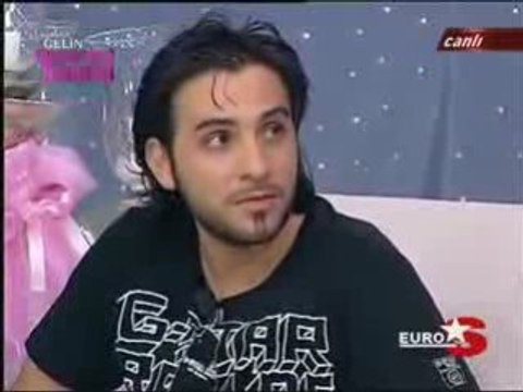 Ismail YK - Ilk Istanbula Gelisini Anlatiyor (Yabanci Gelin)