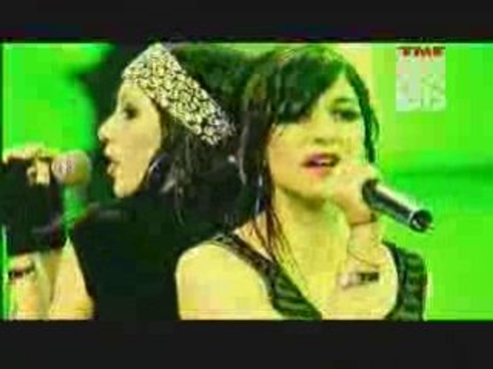The Veronicas - 4ever LiVe TMF Award Belgium