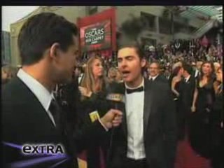 Zac Efron Extra Interview
