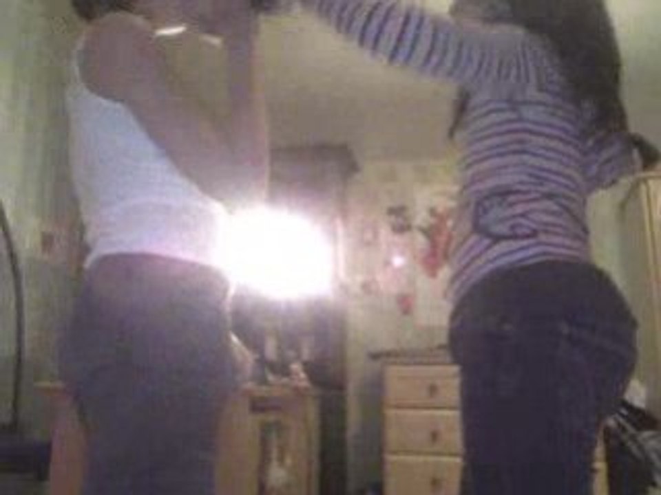 Ma meilleure amie pars 2 folles XD lol