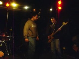 O.P.A-Ordures Publik Anarchy:L'oeil policier