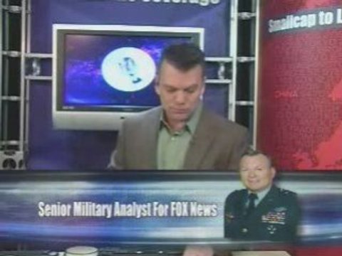 Maj. Gen. Paul E. Vallely visits with Kurt Schemers