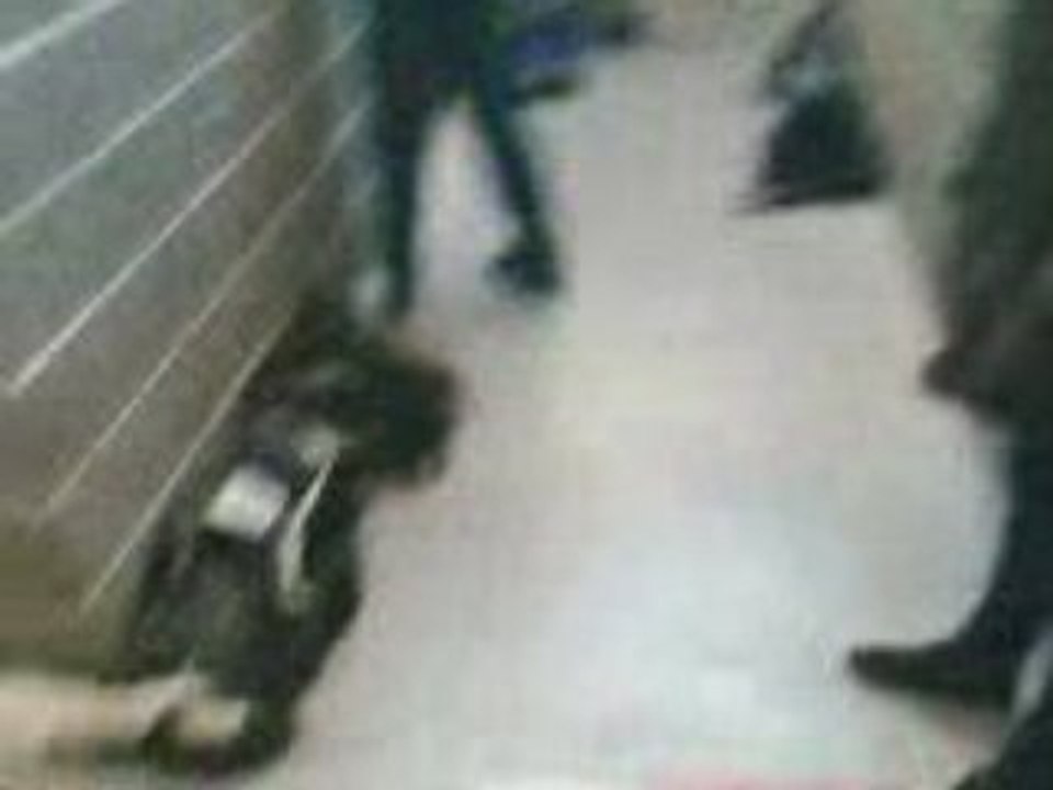 imitation pub mikado par gonzo et mapuce version 2