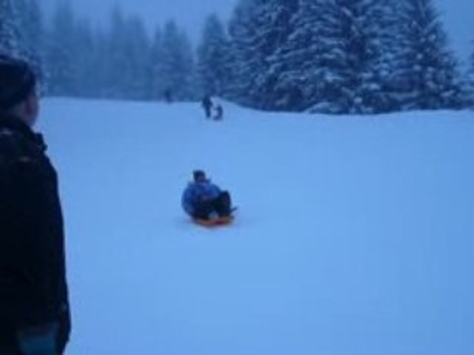 Février 2009 - Maman Ba en luge