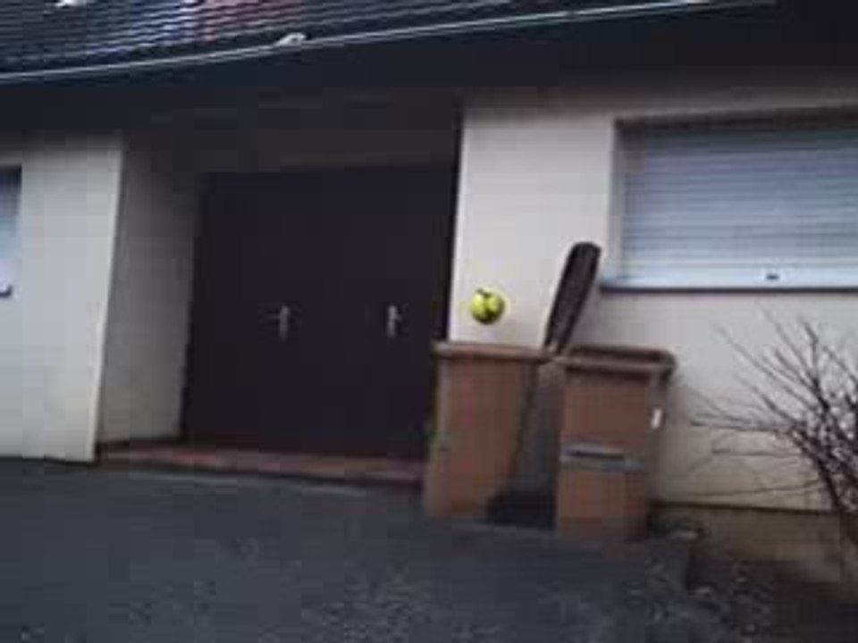 mets le ballon ou tu veux!!