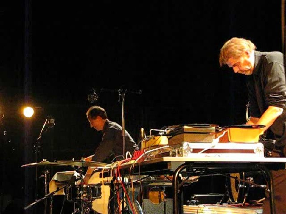 SONIC PROTEST 2008 - Michael Vorfeld & Claus Van Bebber