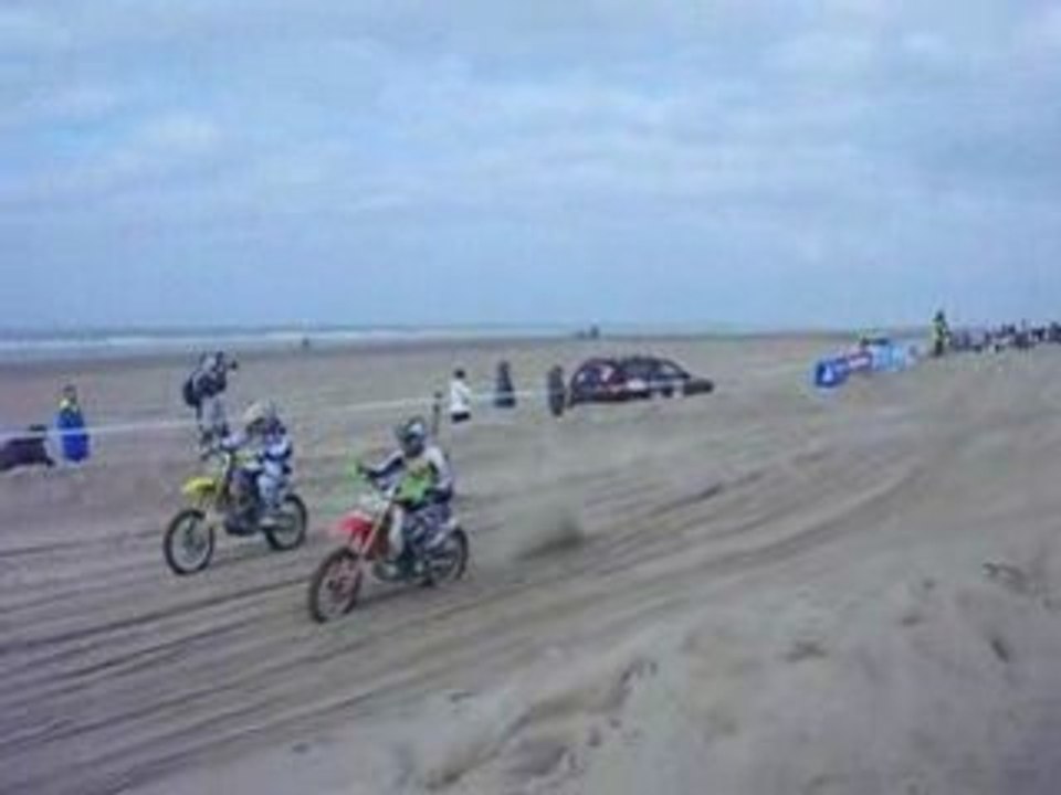 Des sauts ... Enduro du Touquet 22/02/2009
