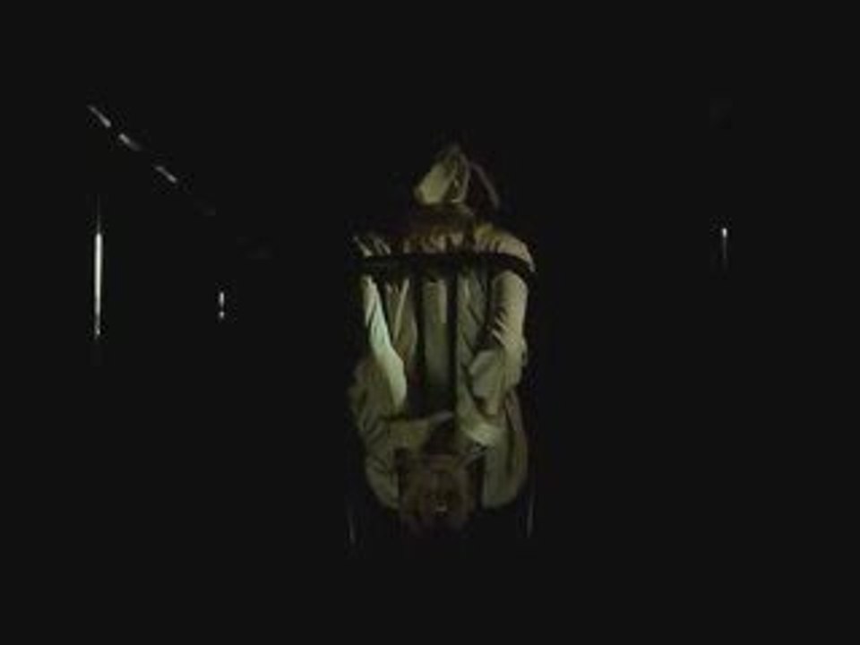 Trailer del cortometraggio 'Moviendo hilos'