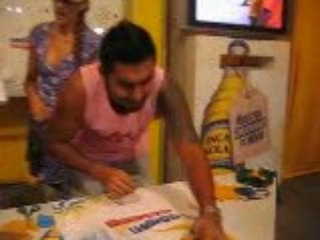 INKA COLA  creatividad en polos (stefano)