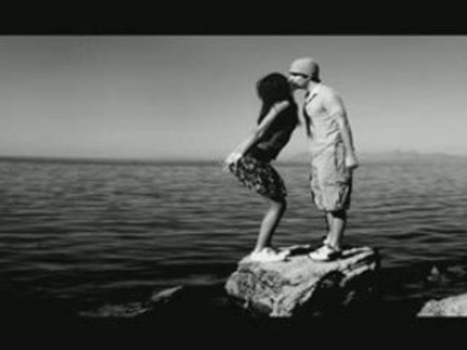 D2 - Ne moga da spra da te obicham