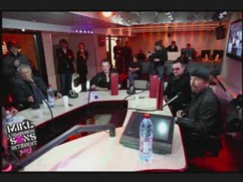 U2 chez MIKL dans L'émissions sans interdit sur NRJ