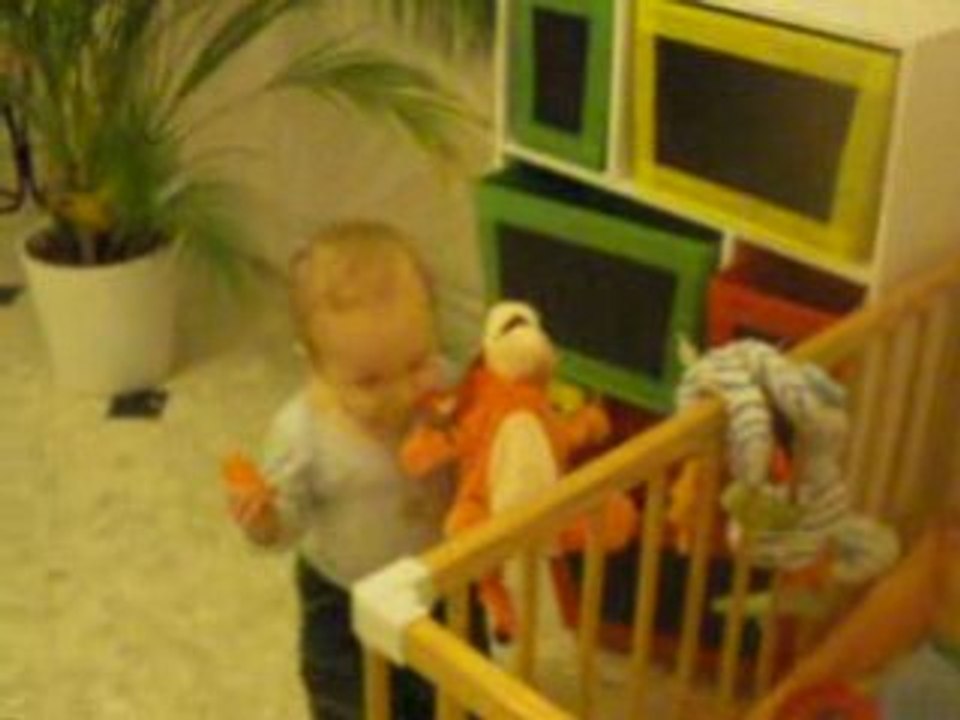 Premiers pas d'Isaac !