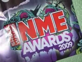 Blur take to the stage at NME Awards, Oasis are a no-show