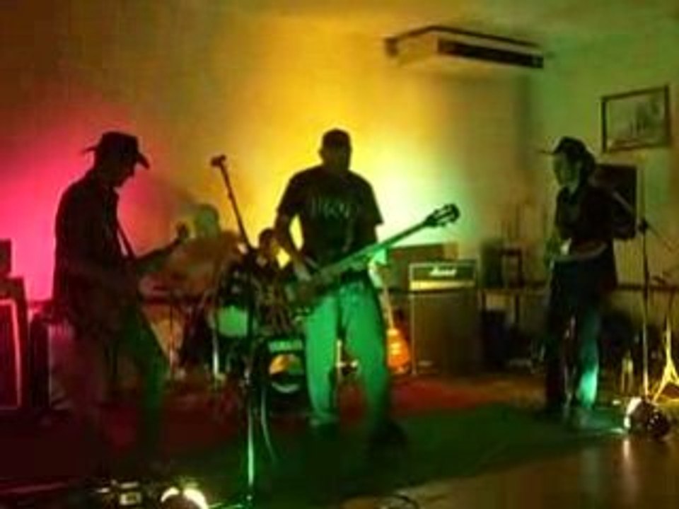 merci manageur,les artistes ca a soif!!!