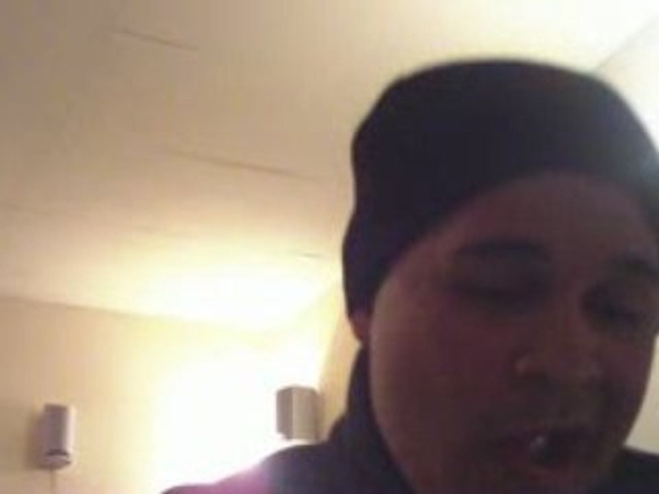 pompe-la moi parodie de womanizer!!!!!