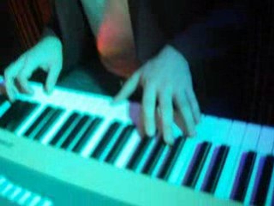 LORD en concert au Bridge Café Concert