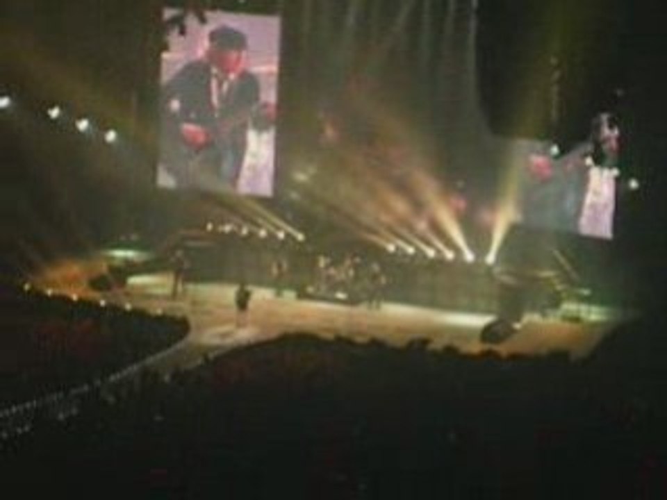 AC/DC - Bercy 2009 - Back in Black