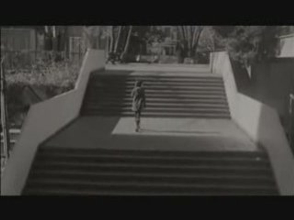 Tsukiko Amano - NOISE