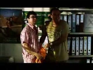 Atasco en la nacional Trailer Spanish