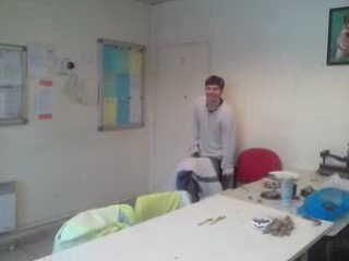 tony vs bouteille de coca