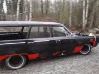 plymouth fury1 1967 hearse premier tour de roues apres 15ans