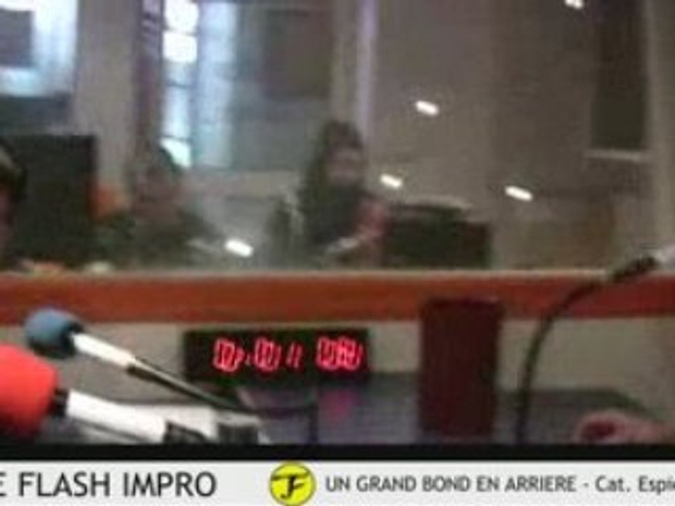 FLASH IMPRO S01-EP03: UN GRAND BOND EN ARRIERE