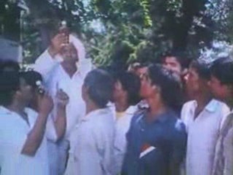 ApaliMarathi .com -->>Thamb Thamb Jau Nako Lamb-6