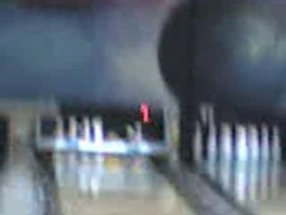 les alcolo anonymes viennent au bowling en car!