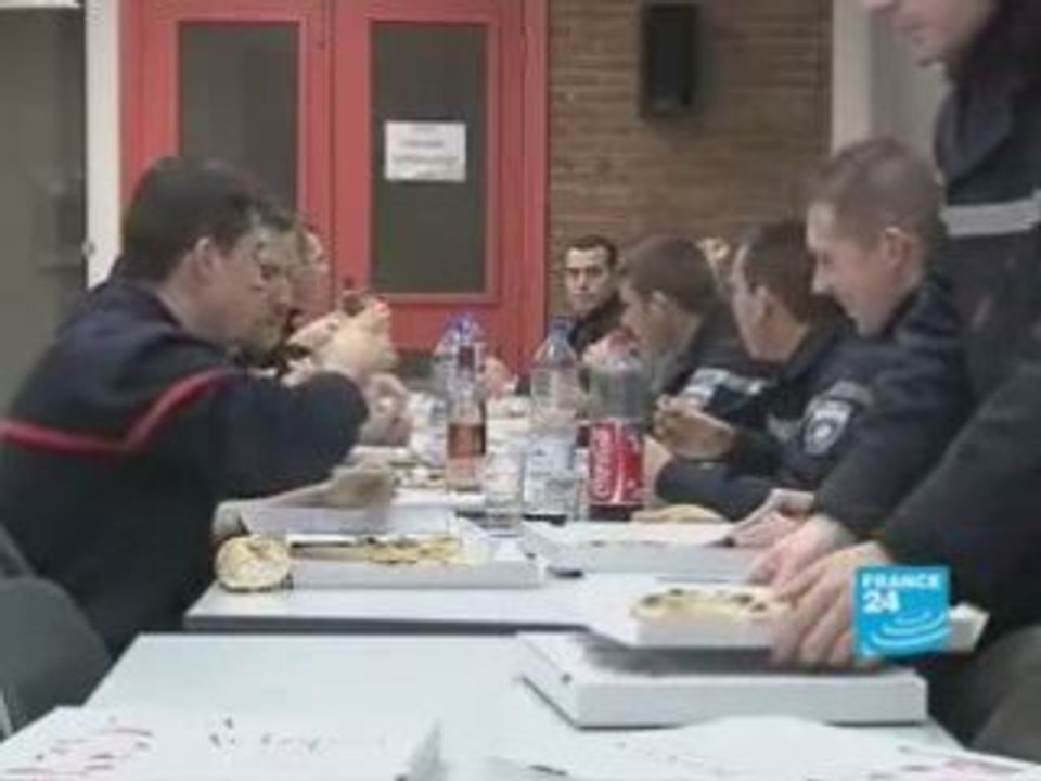 Des pompiers menacés