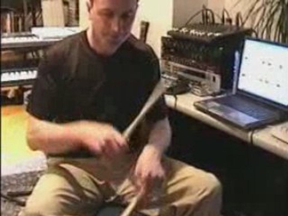 How To Sound Like A Professional Bass Player!