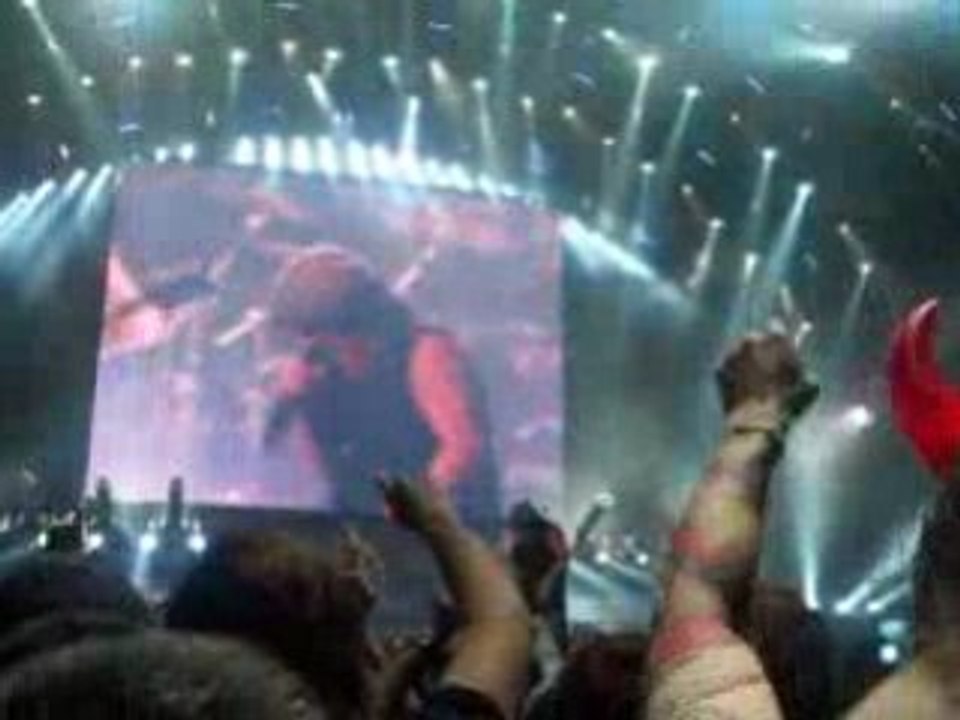 AC/DC Bercy 25/02/09 extrait