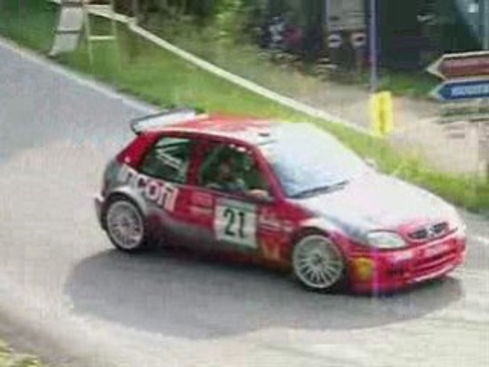 citroen_saxo_crash