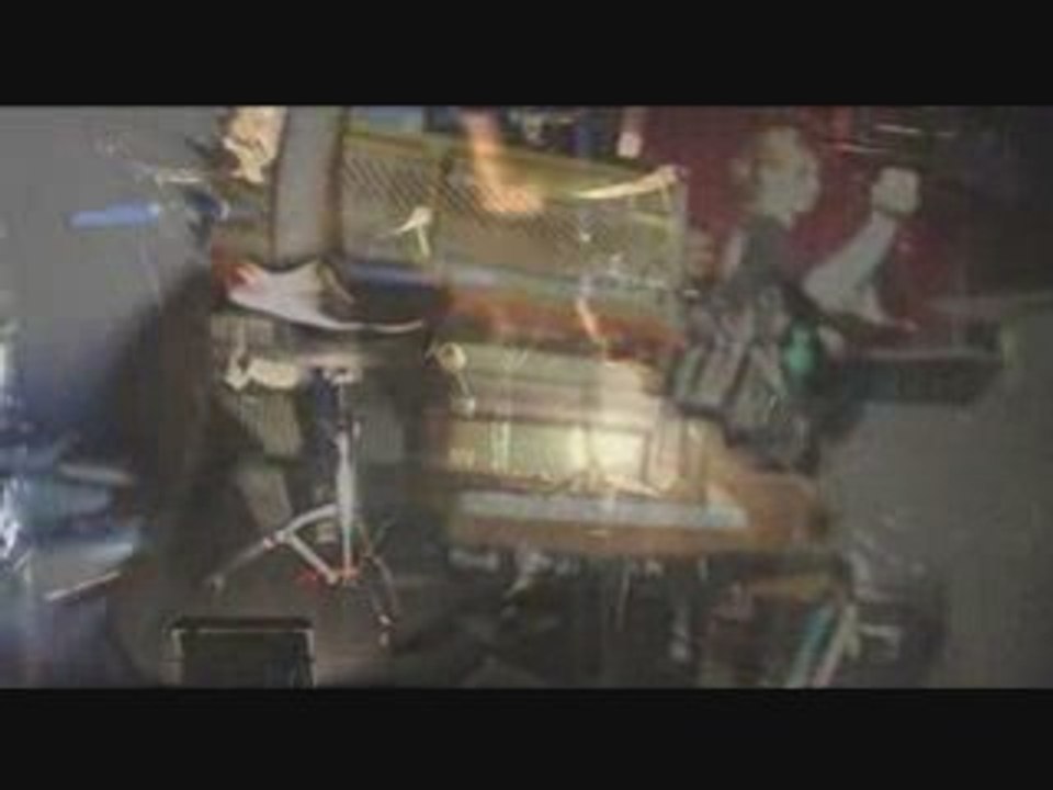 Art-errorist vs. bagio - live in paris