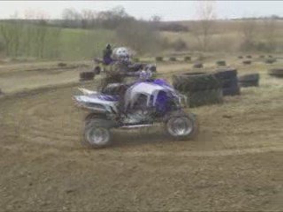 Escale Quad-QuadBayonvilliers