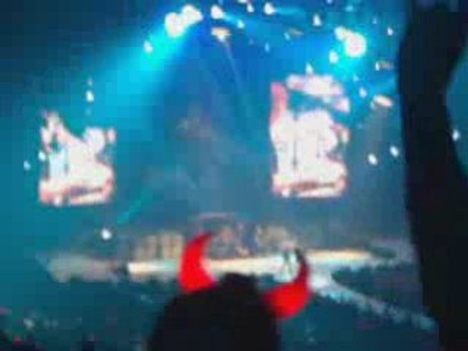 thunderstruck paris bercy 2009