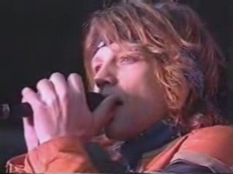 Bon Jovi Dry County Live From London 95